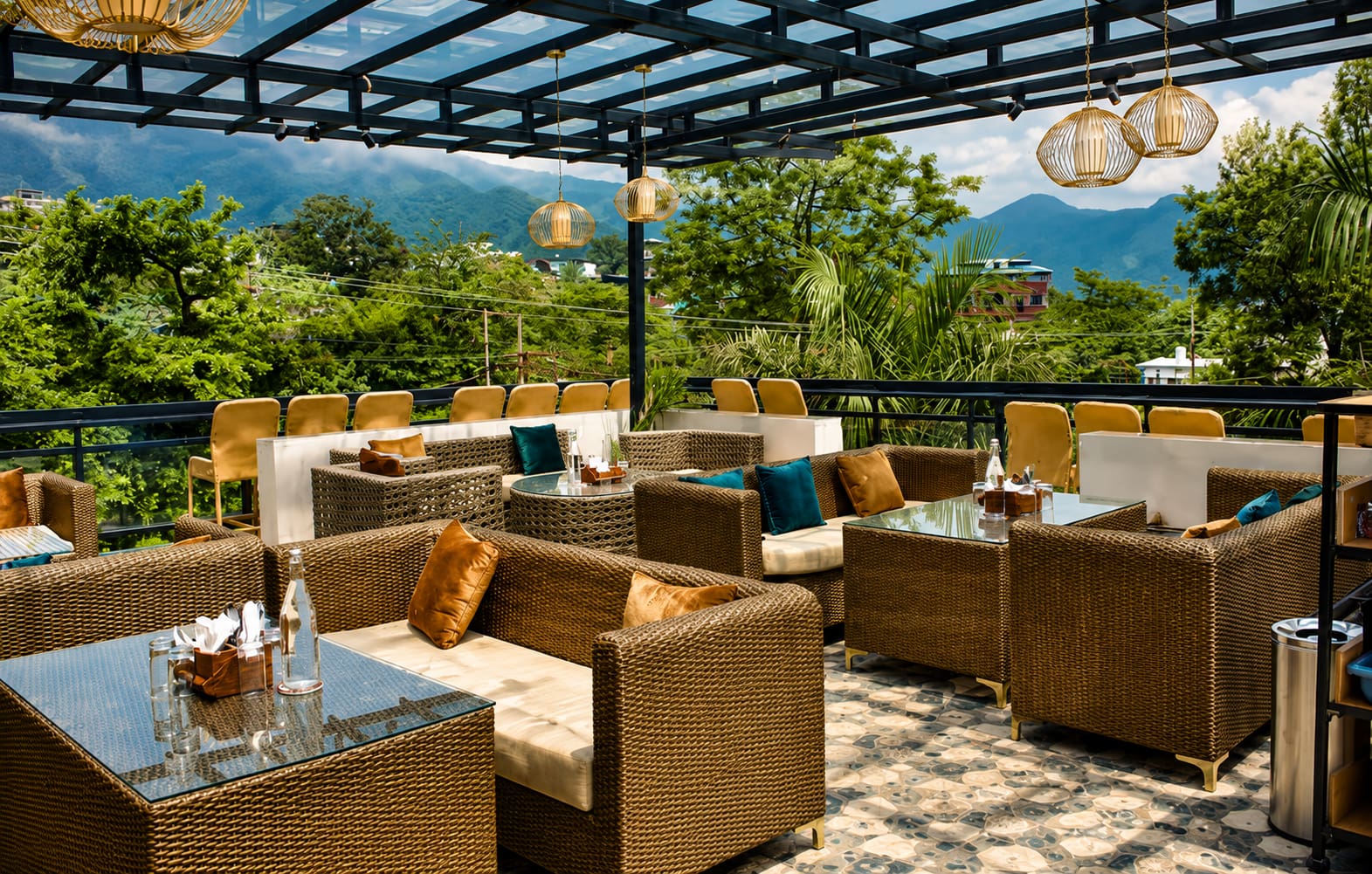 cafe with view