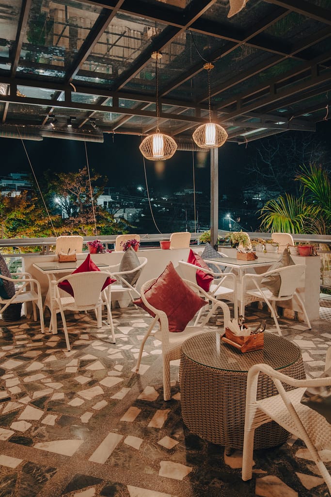 Best Cafe in Dehradun for Couples