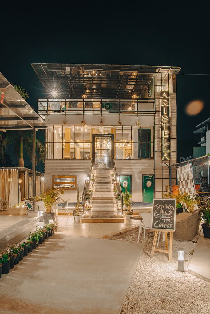 Best Cafe in Dehradun for Couples